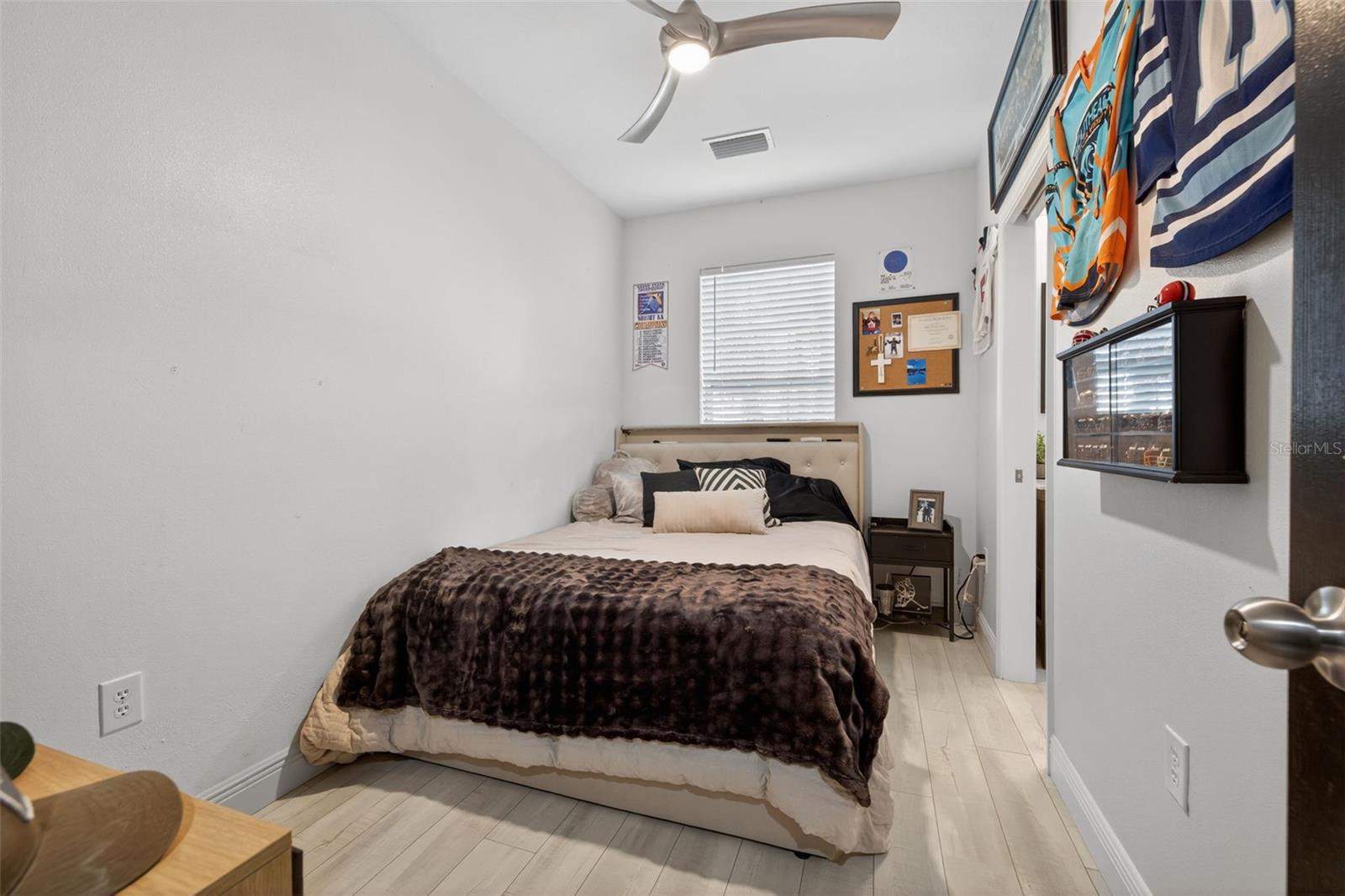 Image 30 of 57 For 8718 Palisades Drive