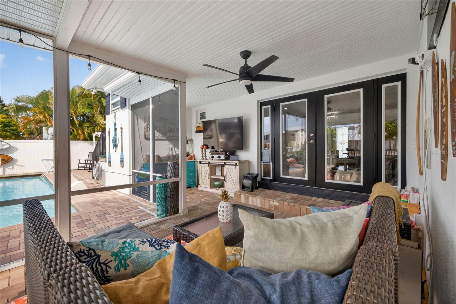 Image 38 of 57 For 8718 Palisades Drive