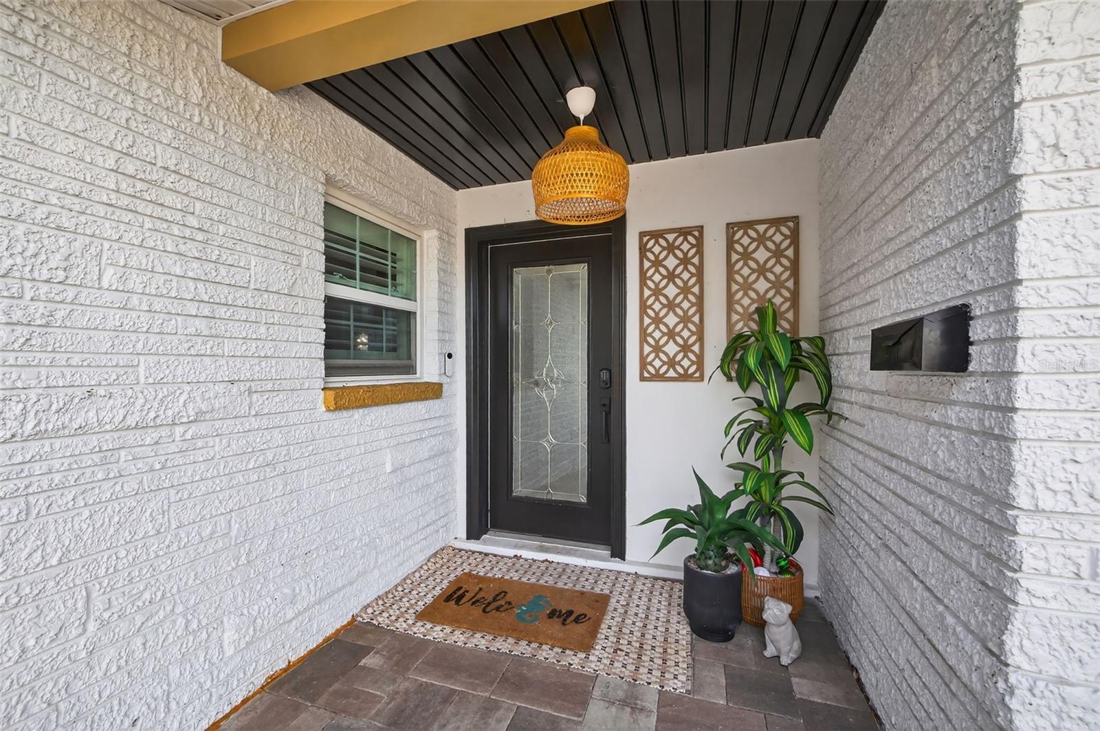 Image 4 of 57 For 8718 Palisades Drive