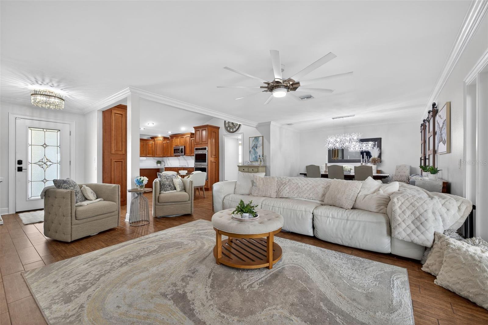 Image 9 of 57 For 8718 Palisades Drive