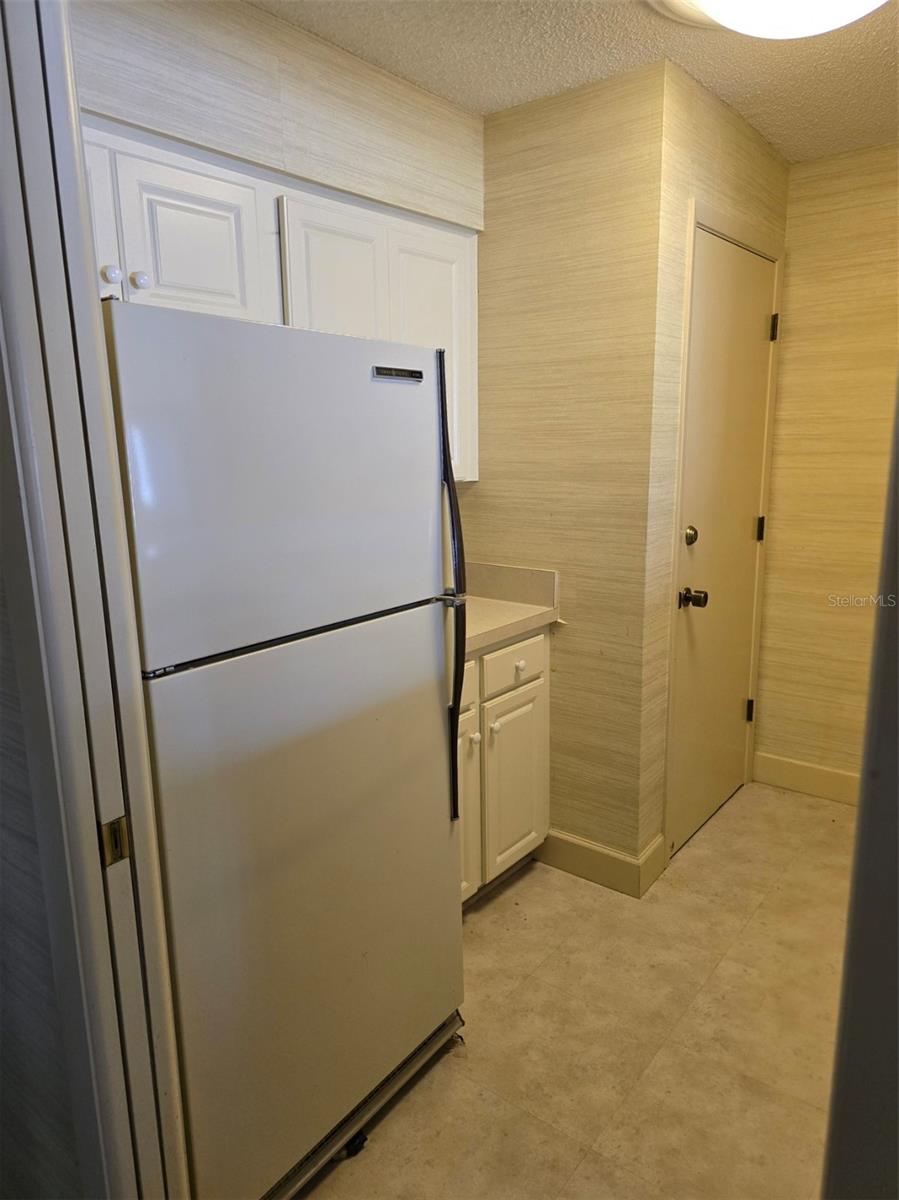 Image 7 of 20 For 4774 Fox Hunt Lane A108