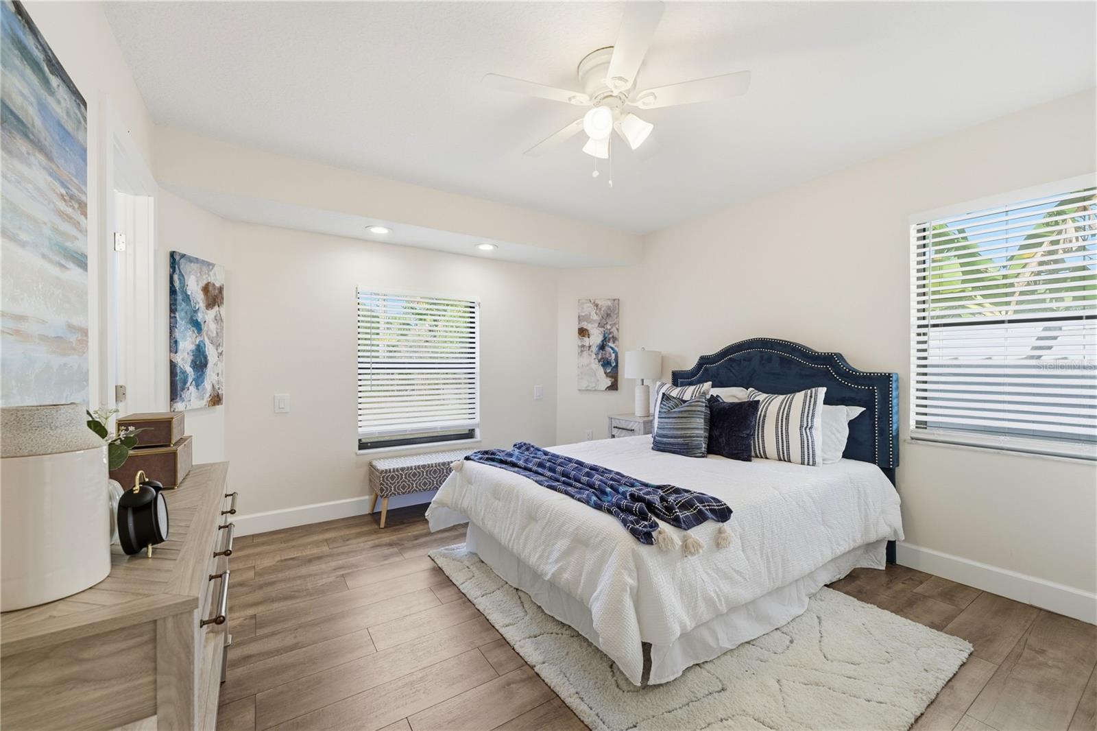 Image 23 of 35 For 4121 Palo Alto Drive