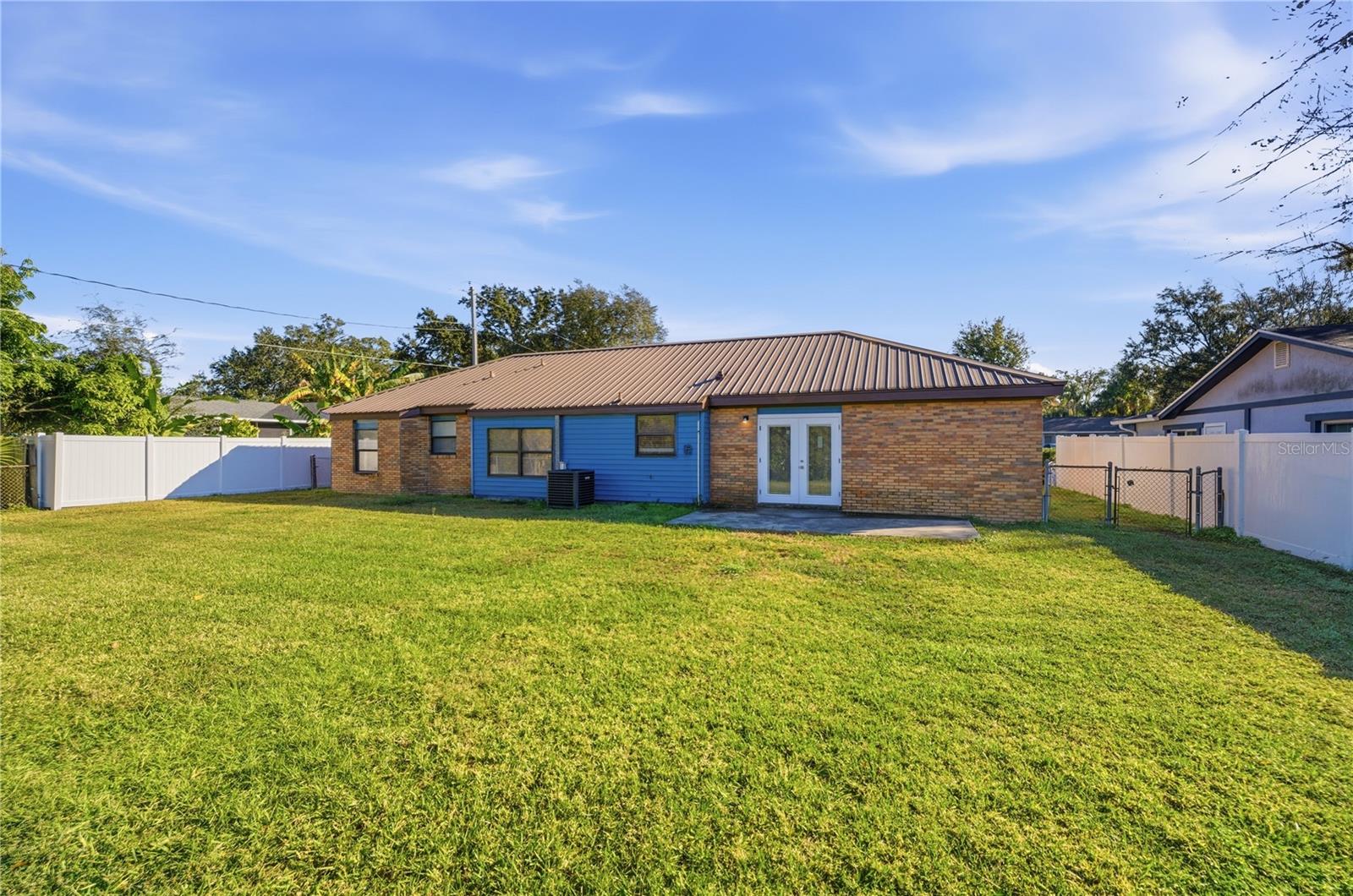 Image 33 of 35 For 4121 Palo Alto Drive