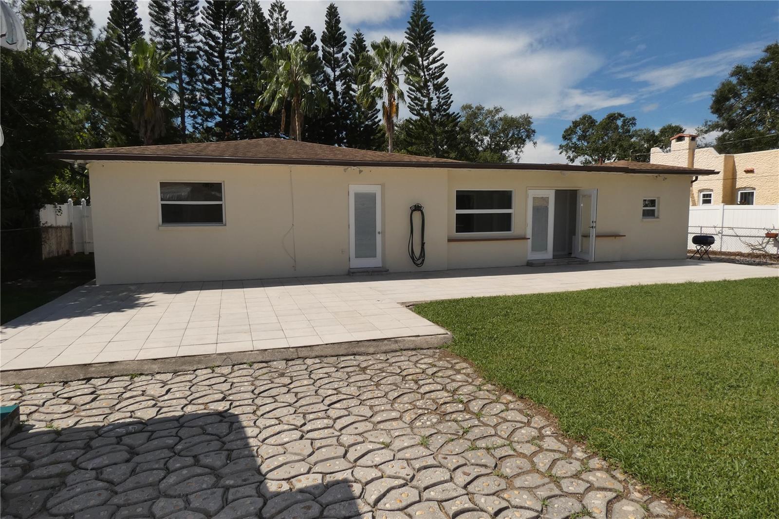 Image 17 of 21 For 4955 16th Avenue N