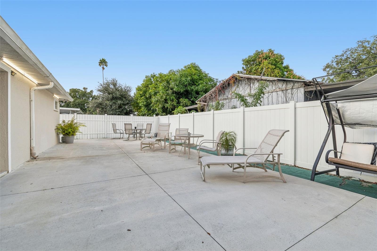 Image 32 of 46 For 1705 Norfolk Street