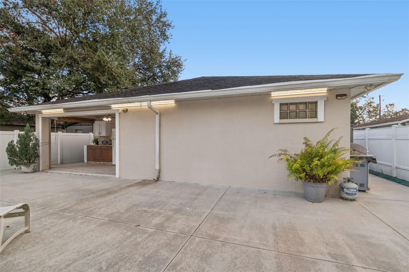 Image 34 of 46 For 1705 Norfolk Street