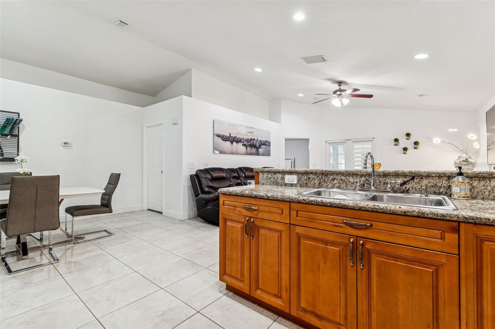 Image 7 of 46 For 1705 Norfolk Street