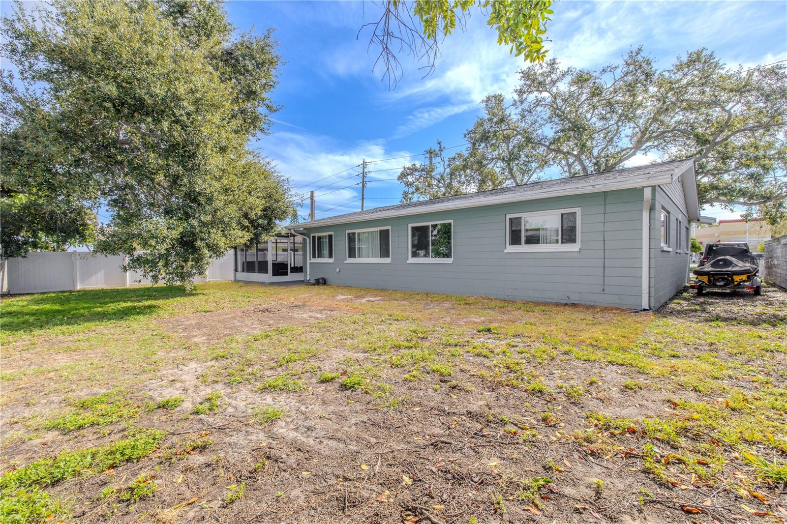 Image 35 of 37 For 11615 Park Boulevard