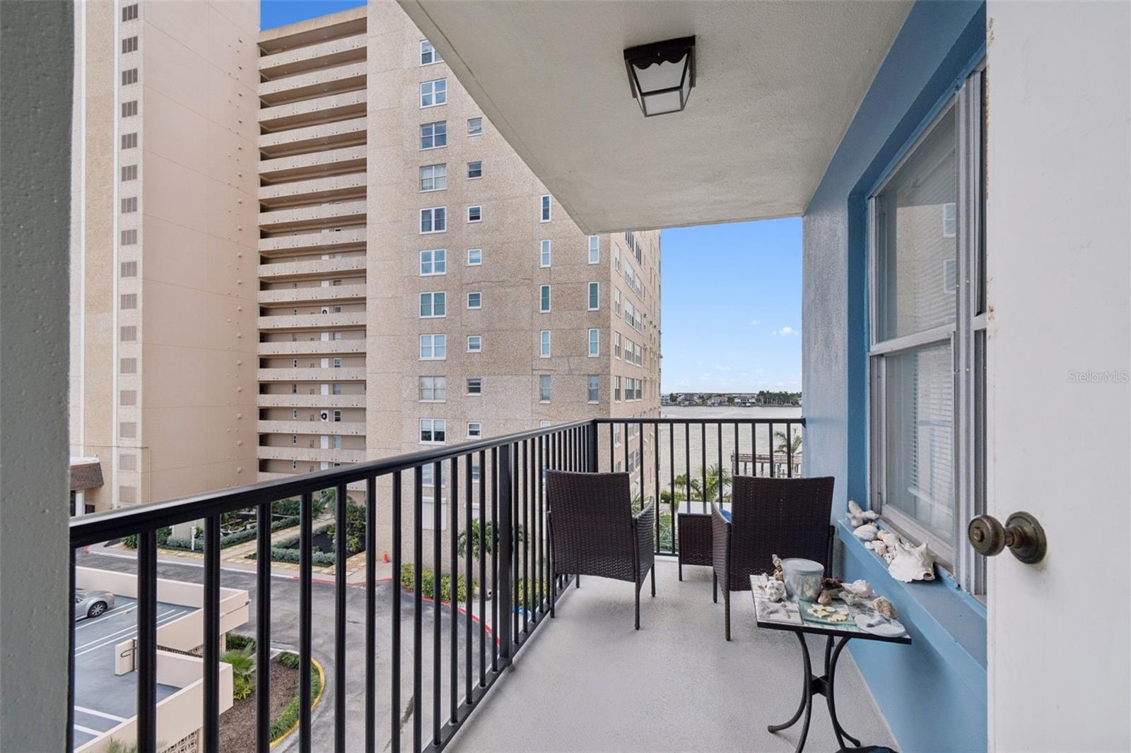 Image 34 of 43 For 5220 Brittany Drive S 501