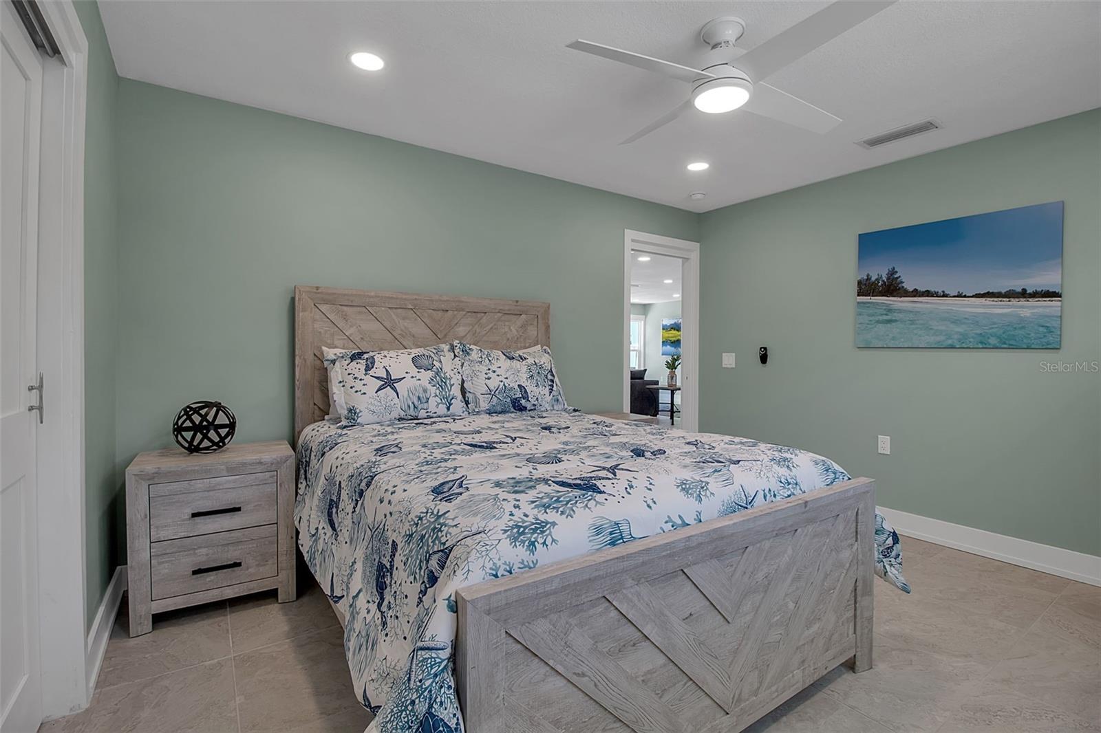 Image 18 of 26 For 713 Saint Judes Drive S 1