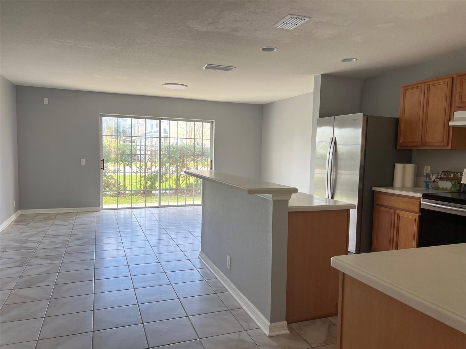 Image 4 of 15 For 2031 Searay Shore Drive