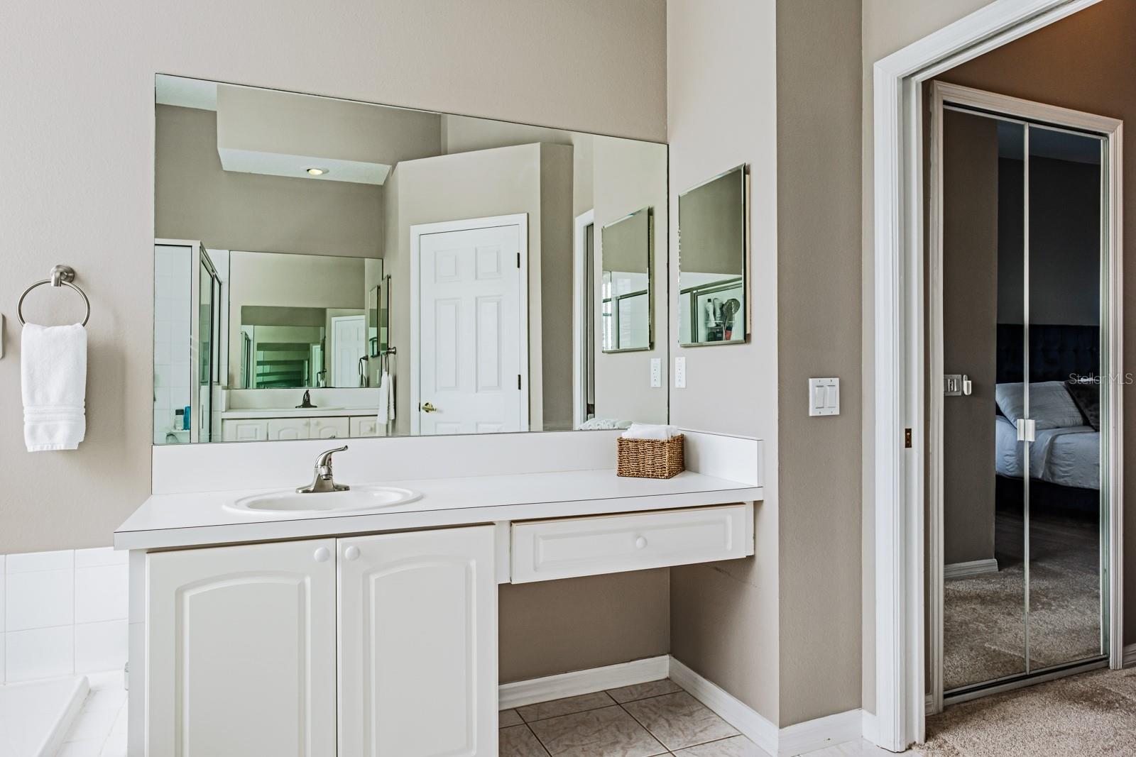 Image 37 of 70 For 438 Equine Drive