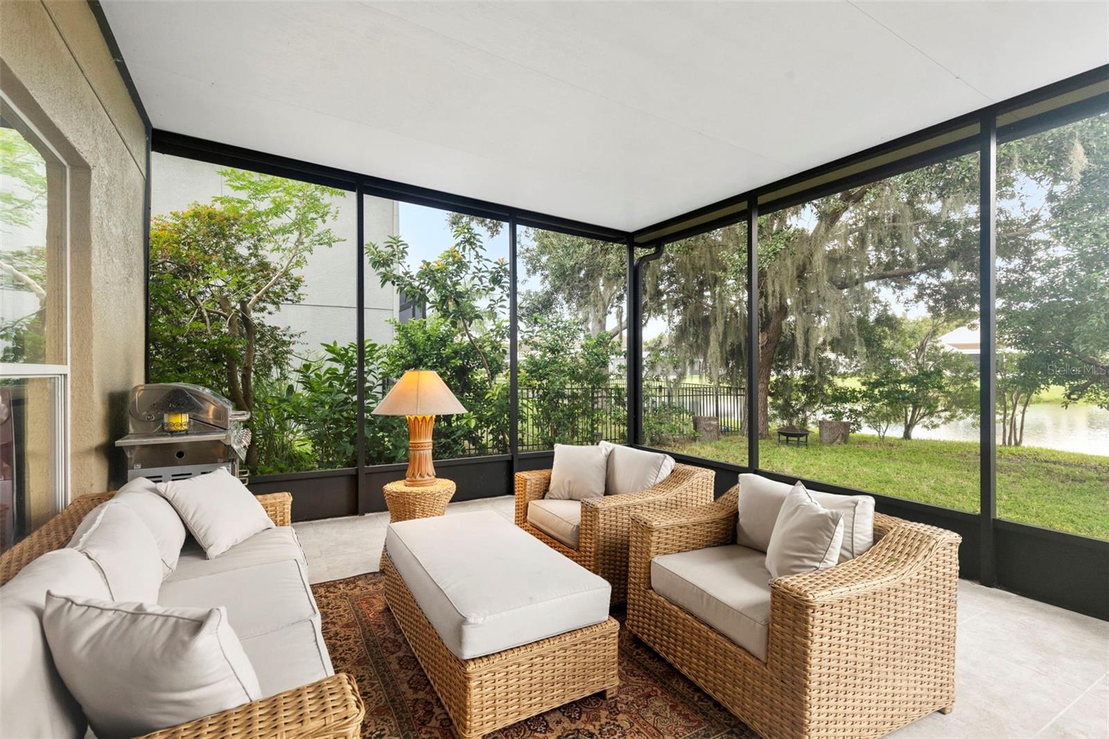 Image 20 of 47 For 4553 Pointe O Woods Drive