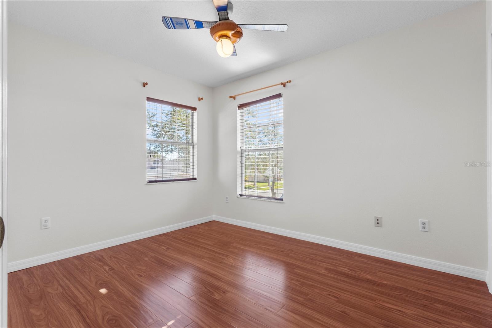 Image 37 of 47 For 4553 Pointe O Woods Drive