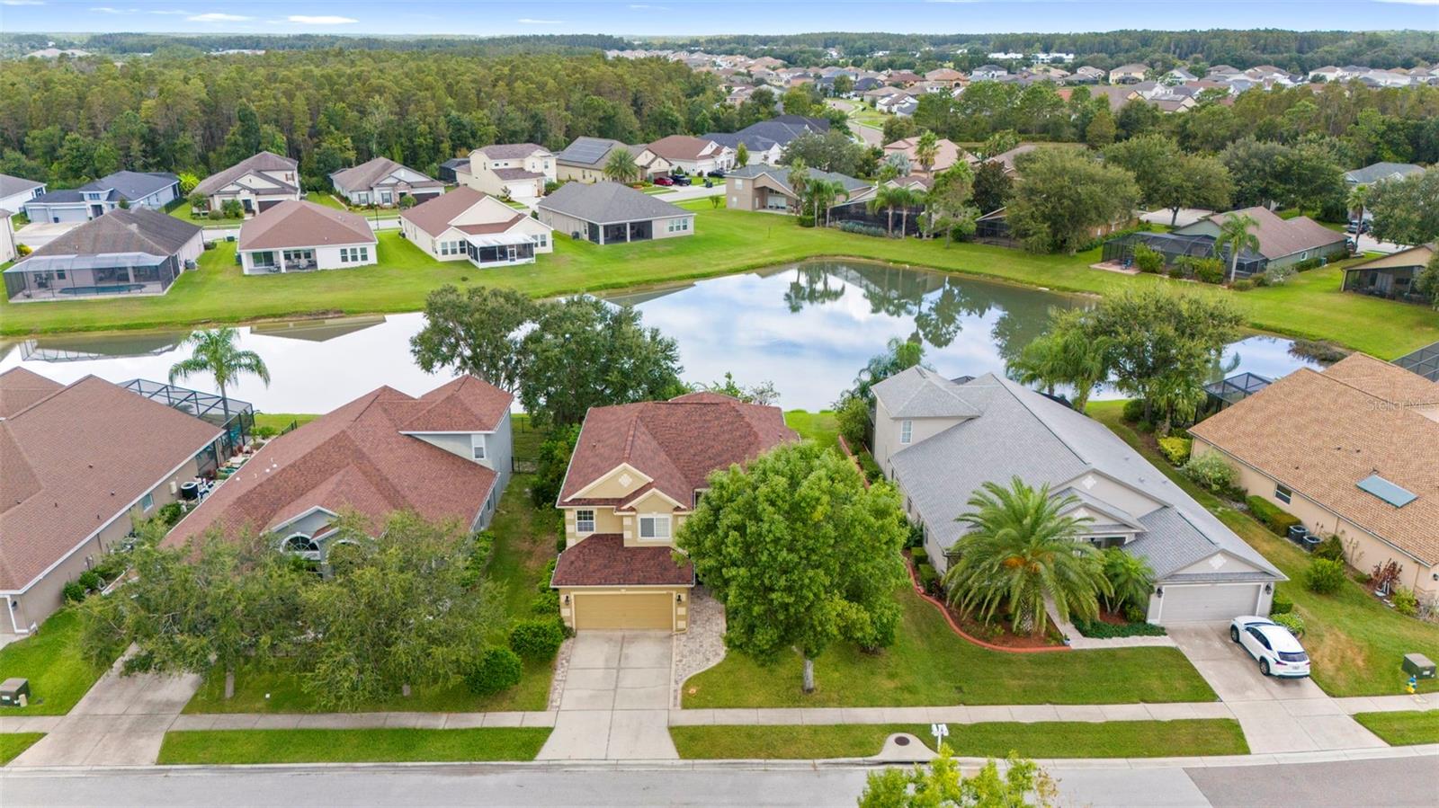 Image 41 of 47 For 4553 Pointe O Woods Drive