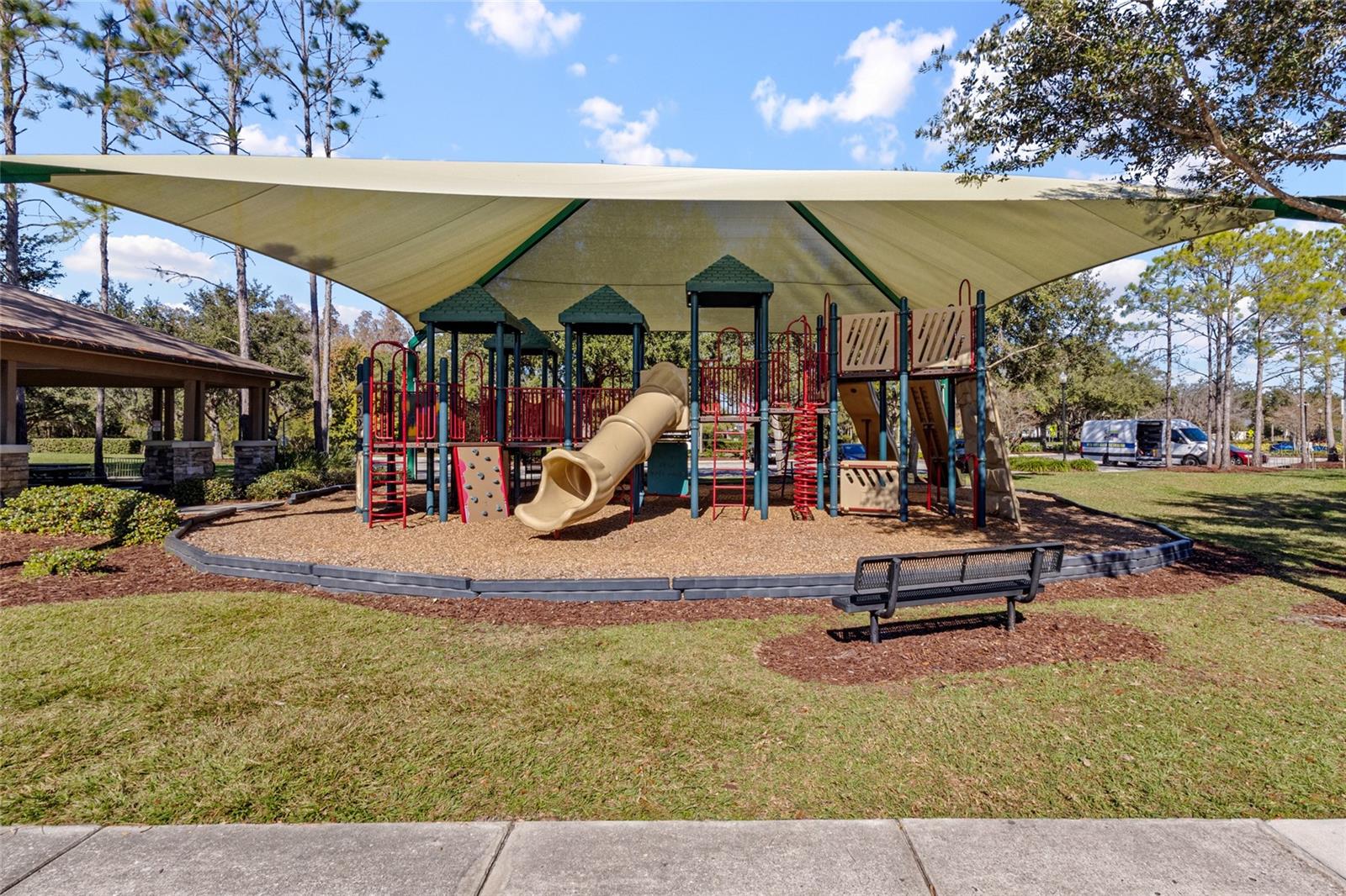 Image 42 of 47 For 4553 Pointe O Woods Drive