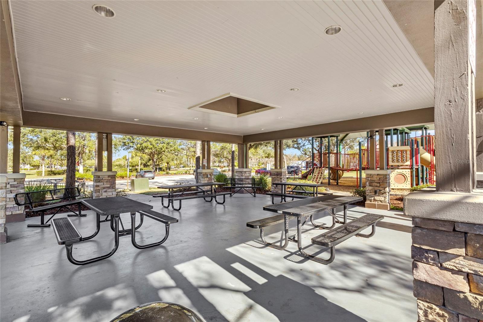 Image 46 of 47 For 4553 Pointe O Woods Drive