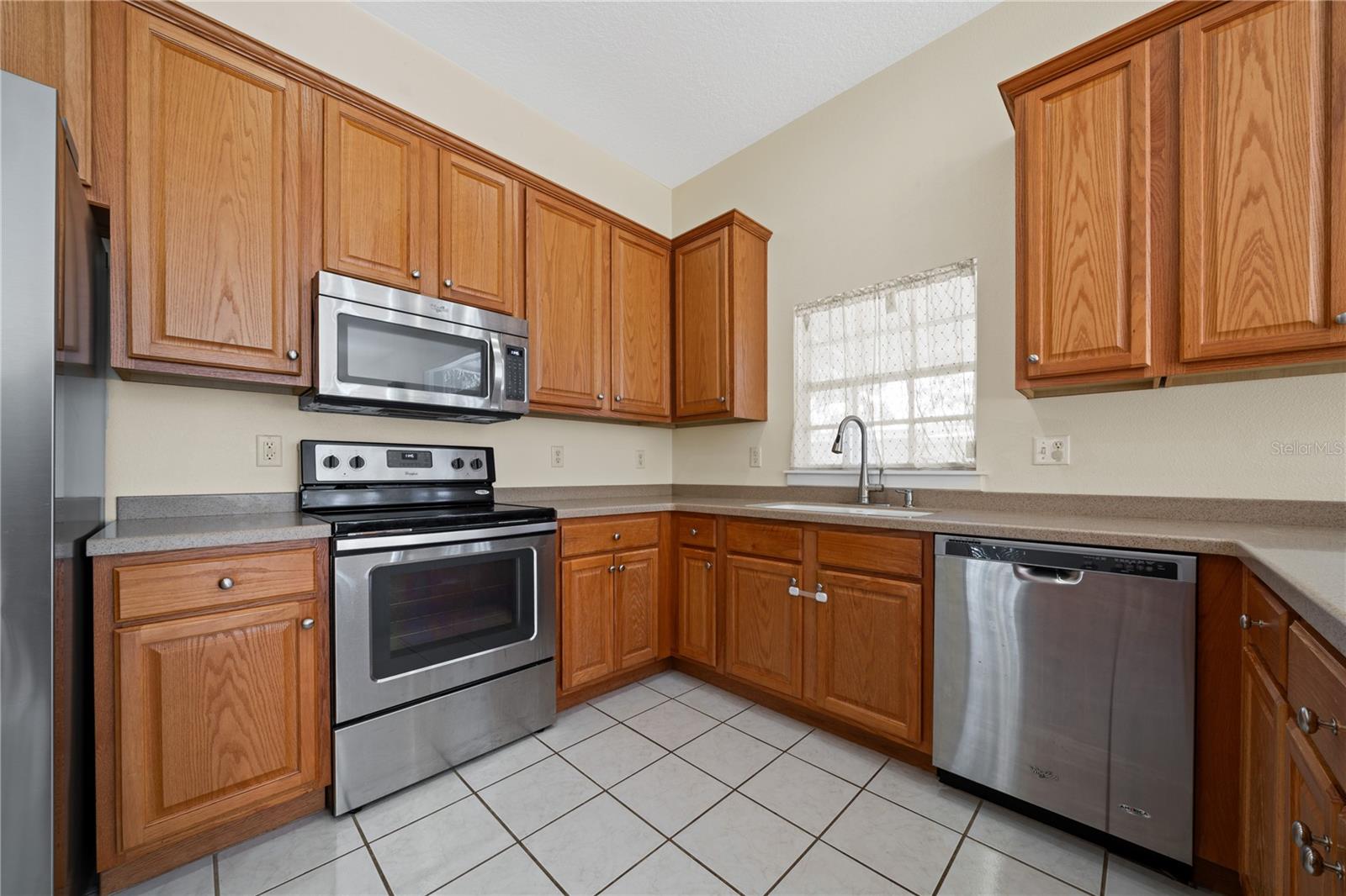 Image 21 of 71 For 8204 Interbay Boulevard