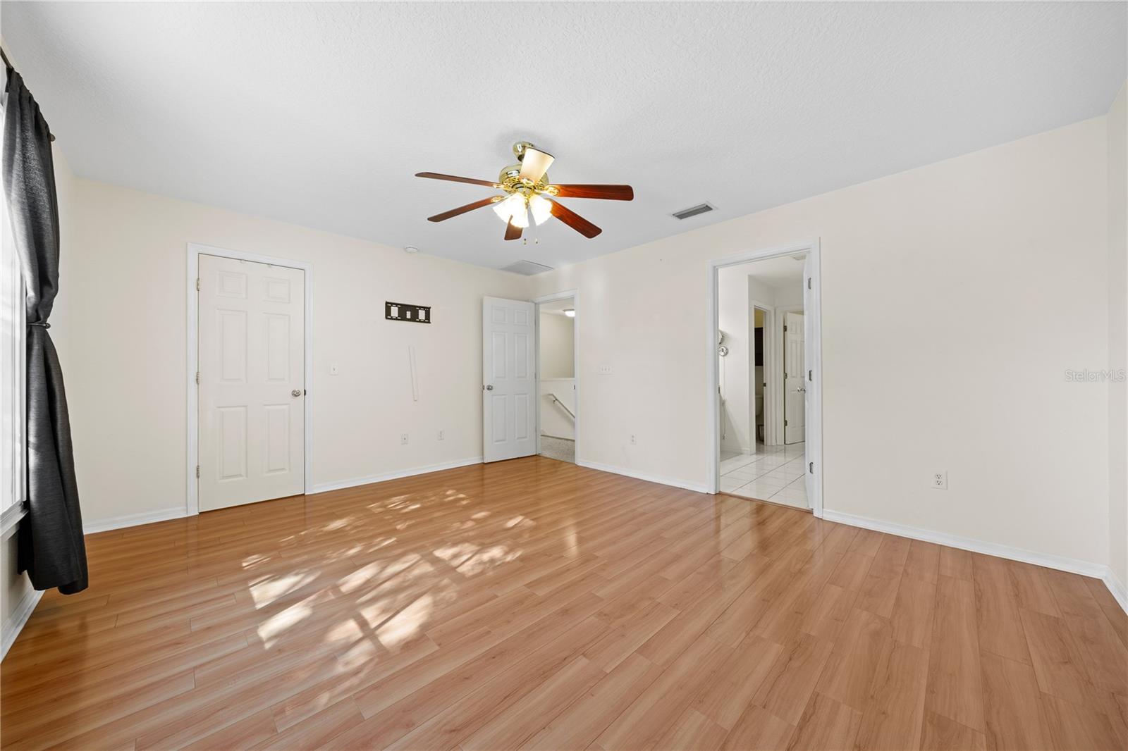 Image 25 of 71 For 8204 Interbay Boulevard