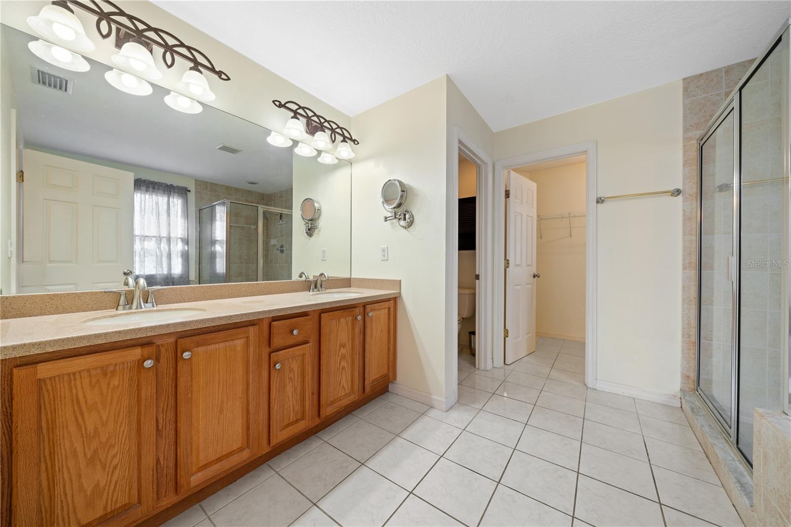 Image 30 of 71 For 8204 Interbay Boulevard