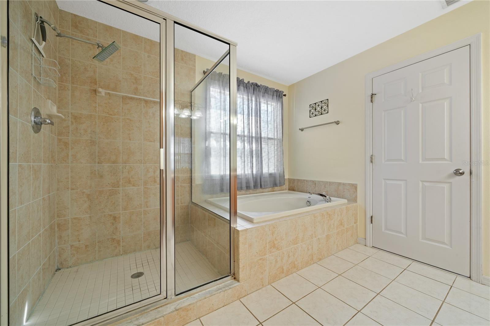 Image 31 of 71 For 8204 Interbay Boulevard