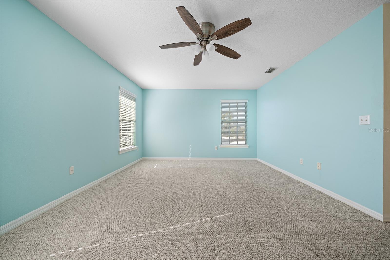 Image 35 of 71 For 8204 Interbay Boulevard