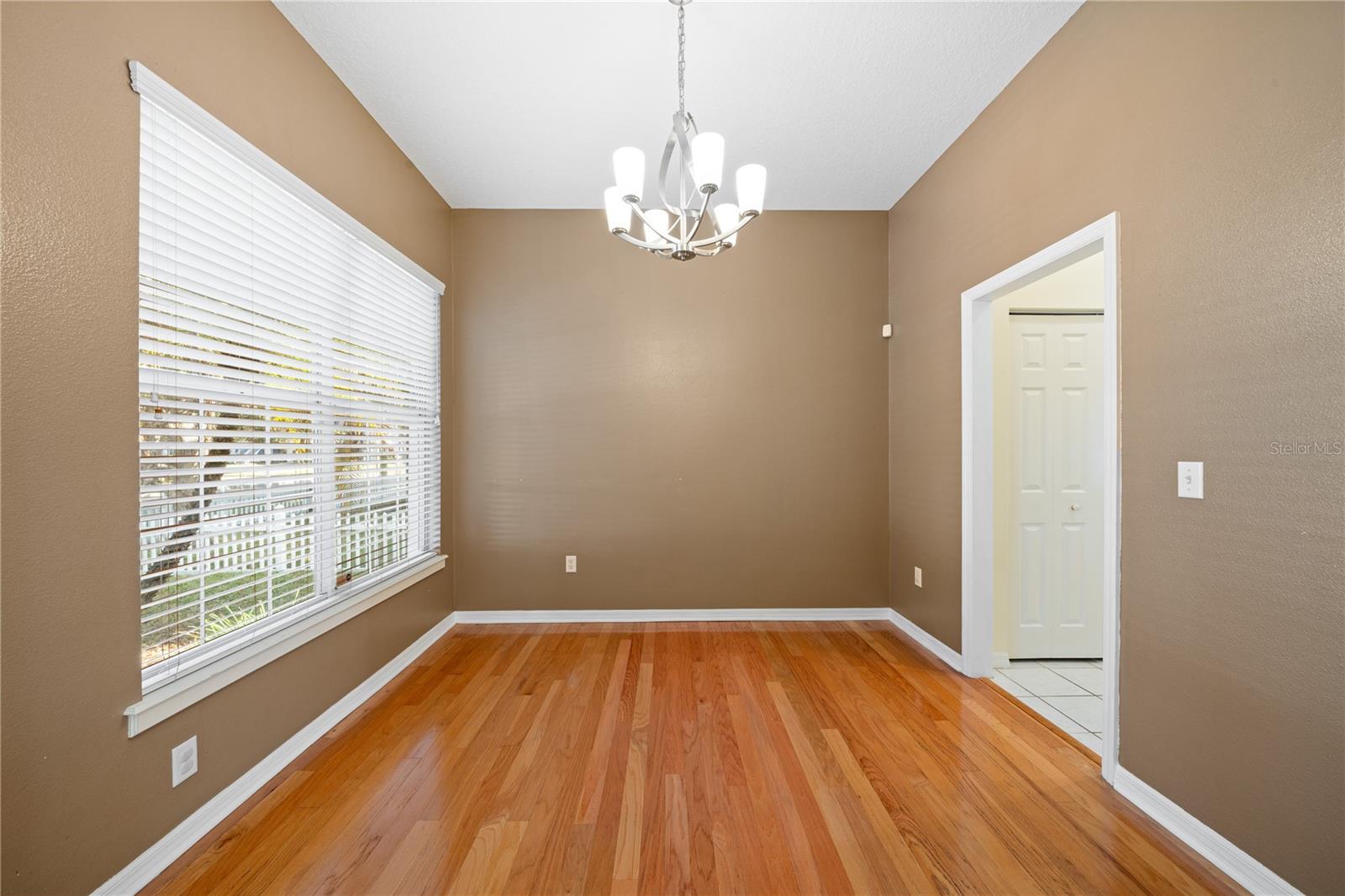 Image 4 of 71 For 8204 Interbay Boulevard