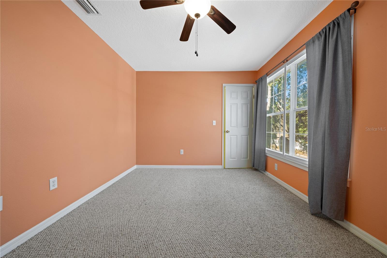 Image 45 of 71 For 8204 Interbay Boulevard