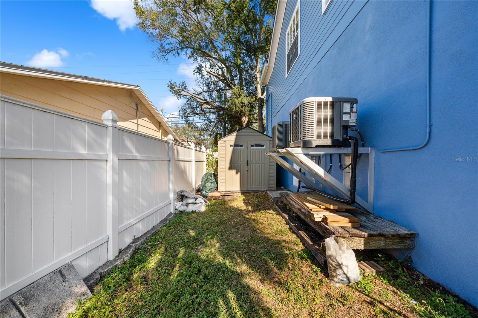 Image 54 of 71 For 8204 Interbay Boulevard