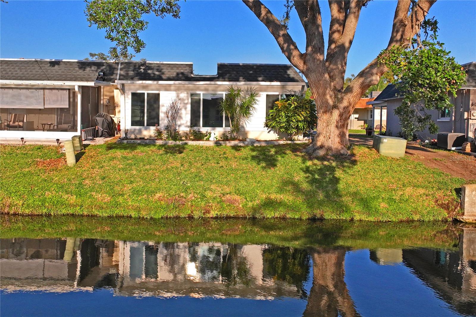 Image 2 of 14 For 200 Portree Drive