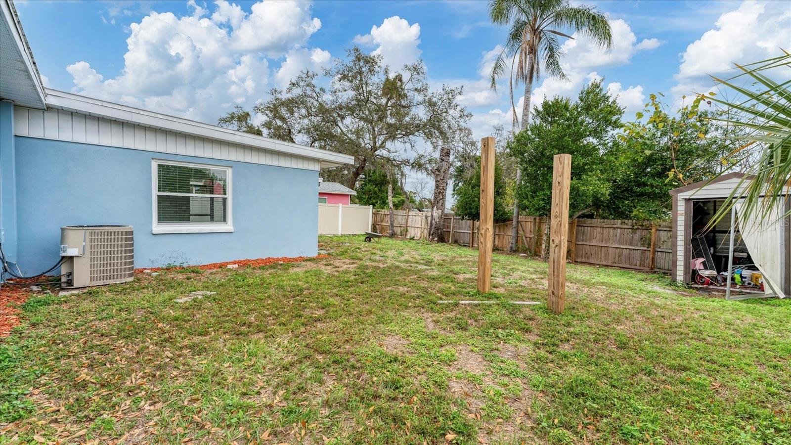 Image 4 of 37 For 8611 Chinaberry Drive