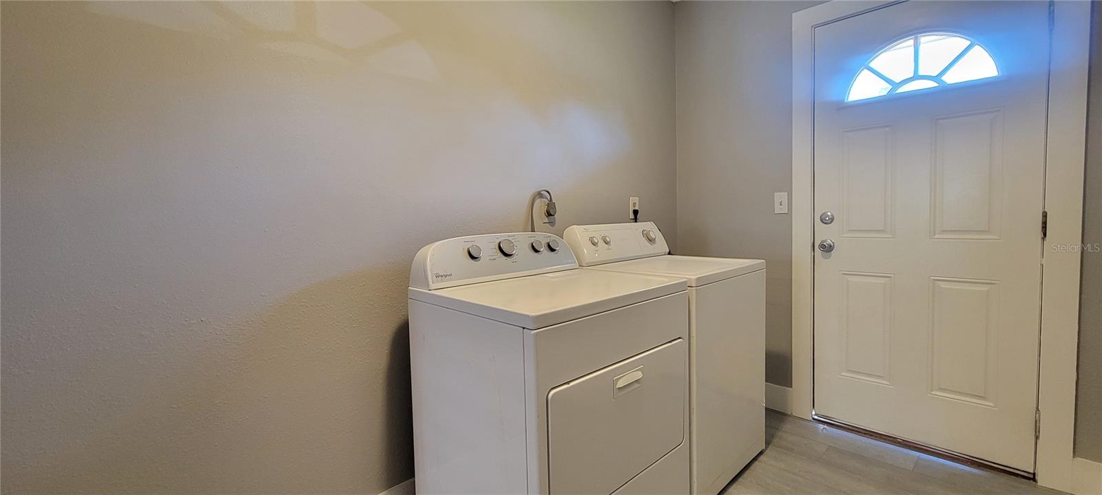 Image 8 of 24 For 6625 West Shore Boulevard B