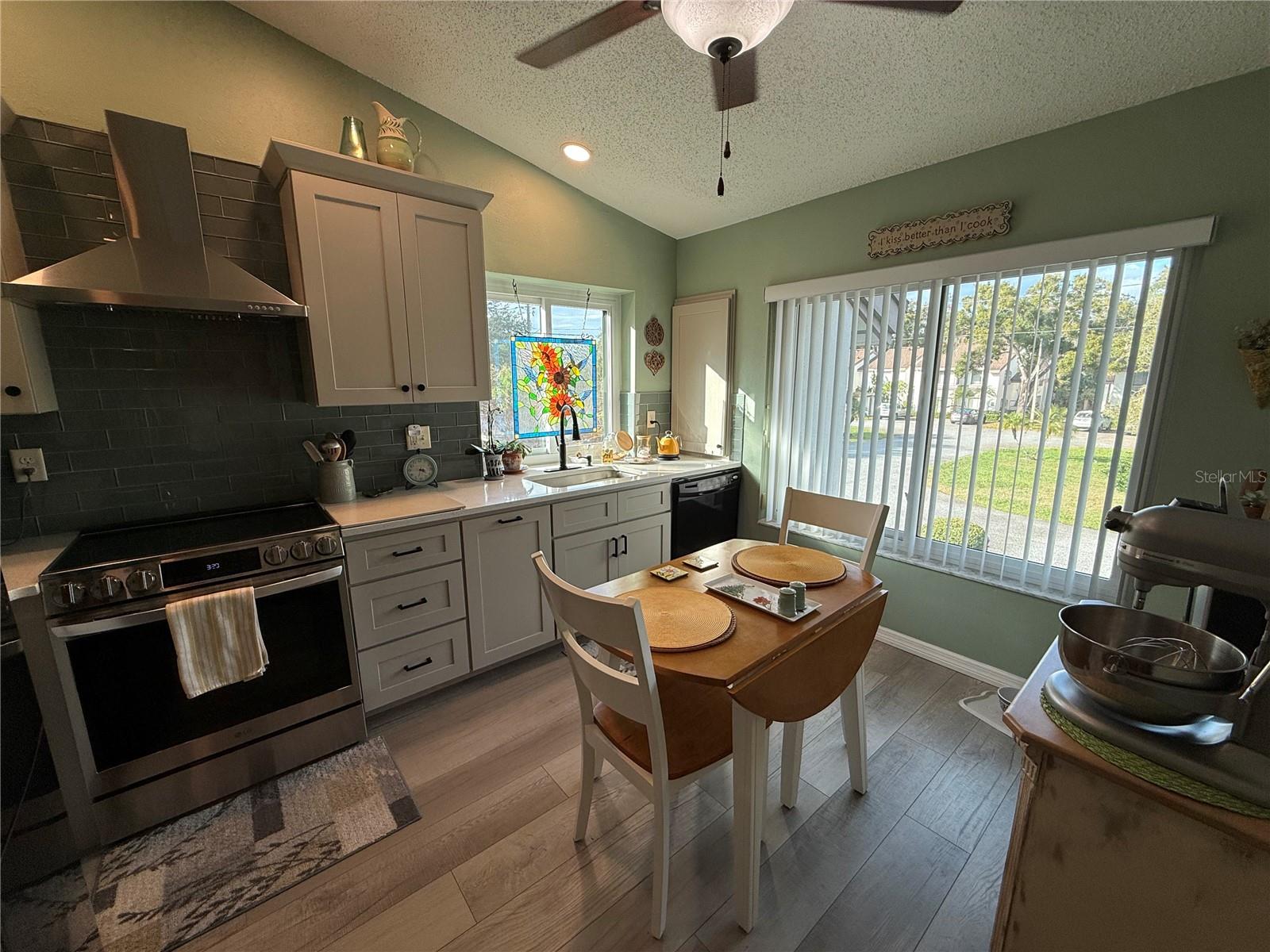 Image 12 of 33 For 1708 Lake Cypress Drive 1708