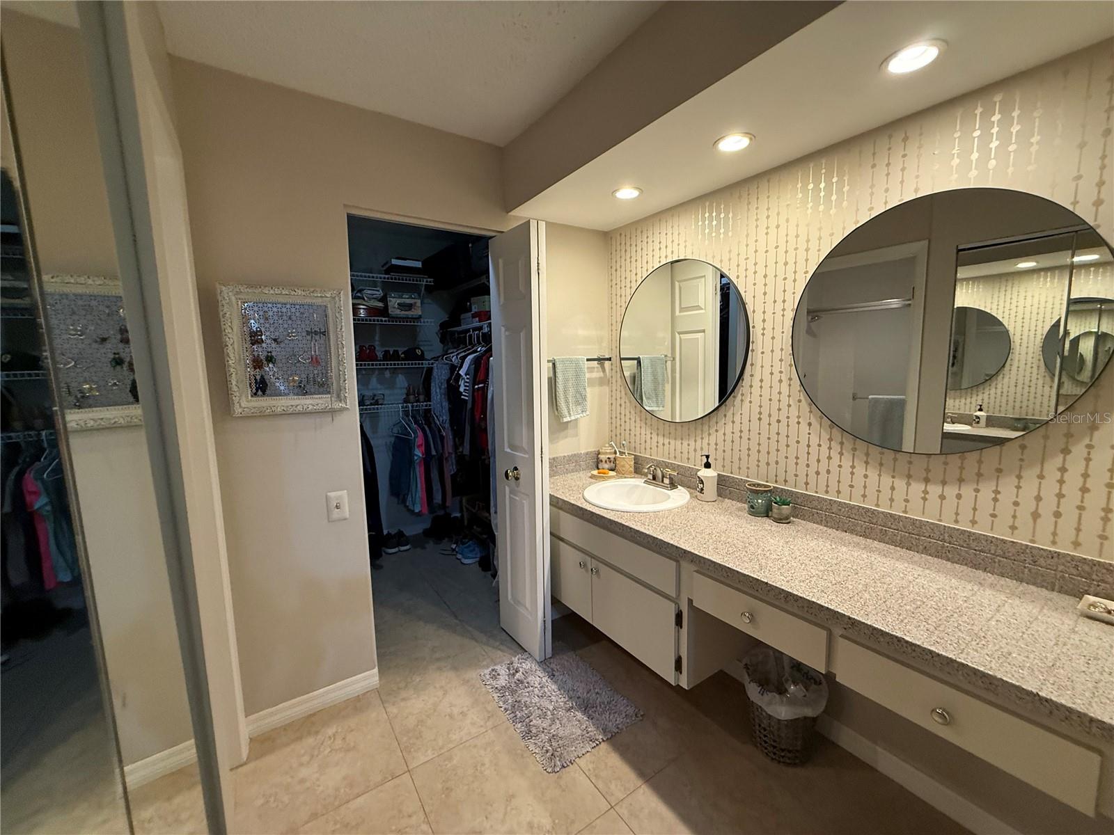 Image 20 of 33 For 1708 Lake Cypress Drive 1708