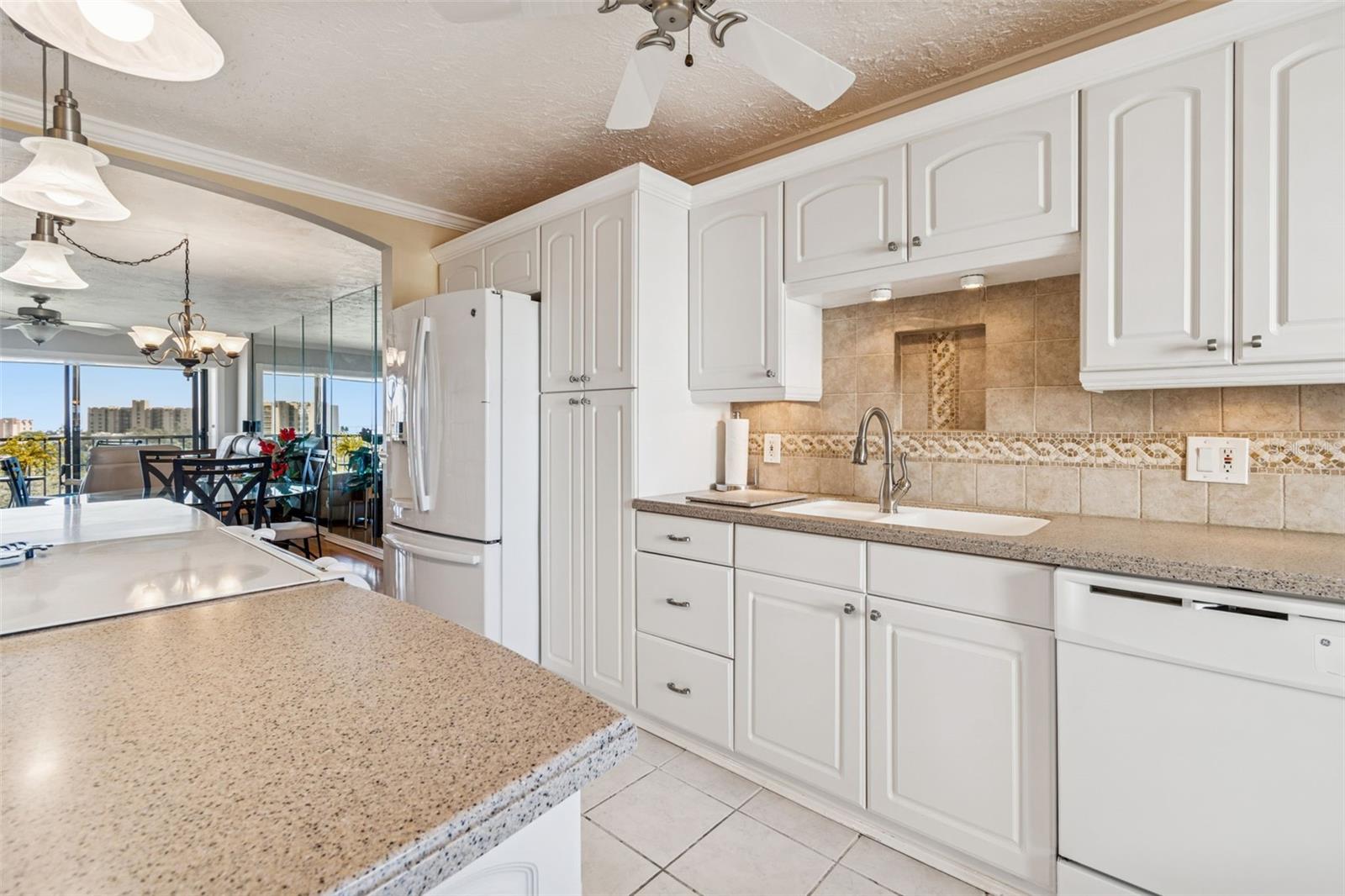 Image 12 of 72 For 3400 Cove Cay Drive 7h