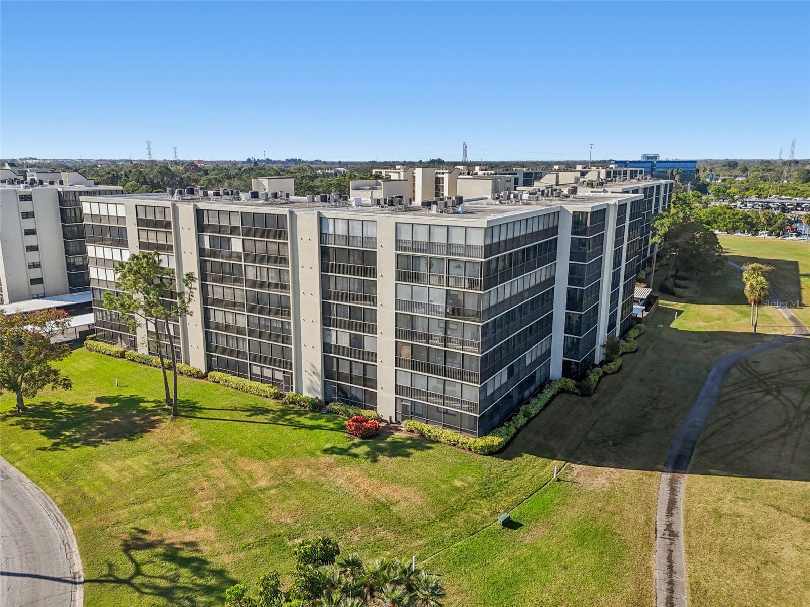 Image 59 of 72 For 3400 Cove Cay Drive 7h