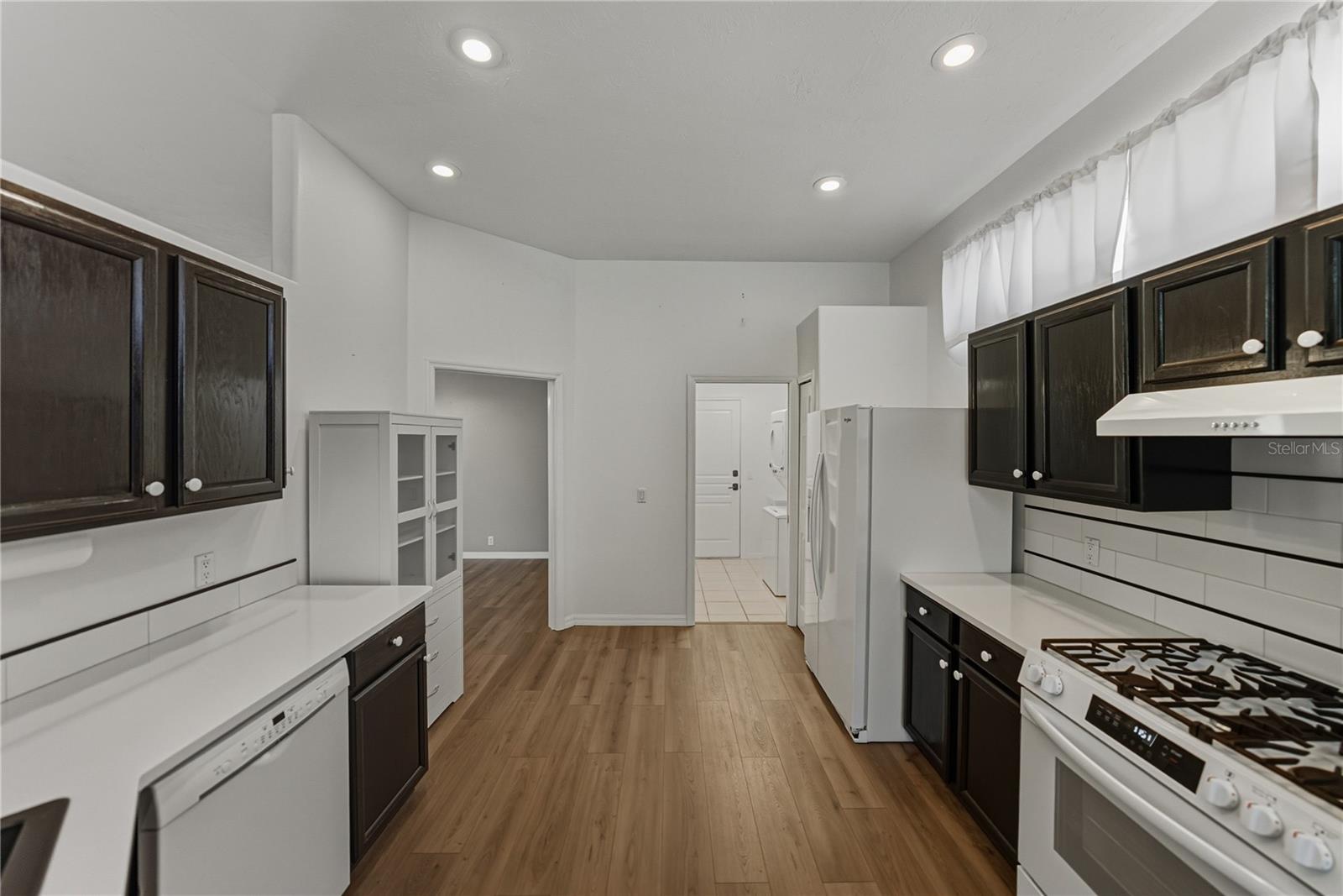 Image 17 of 64 For 4346 Breckenridge Way 5