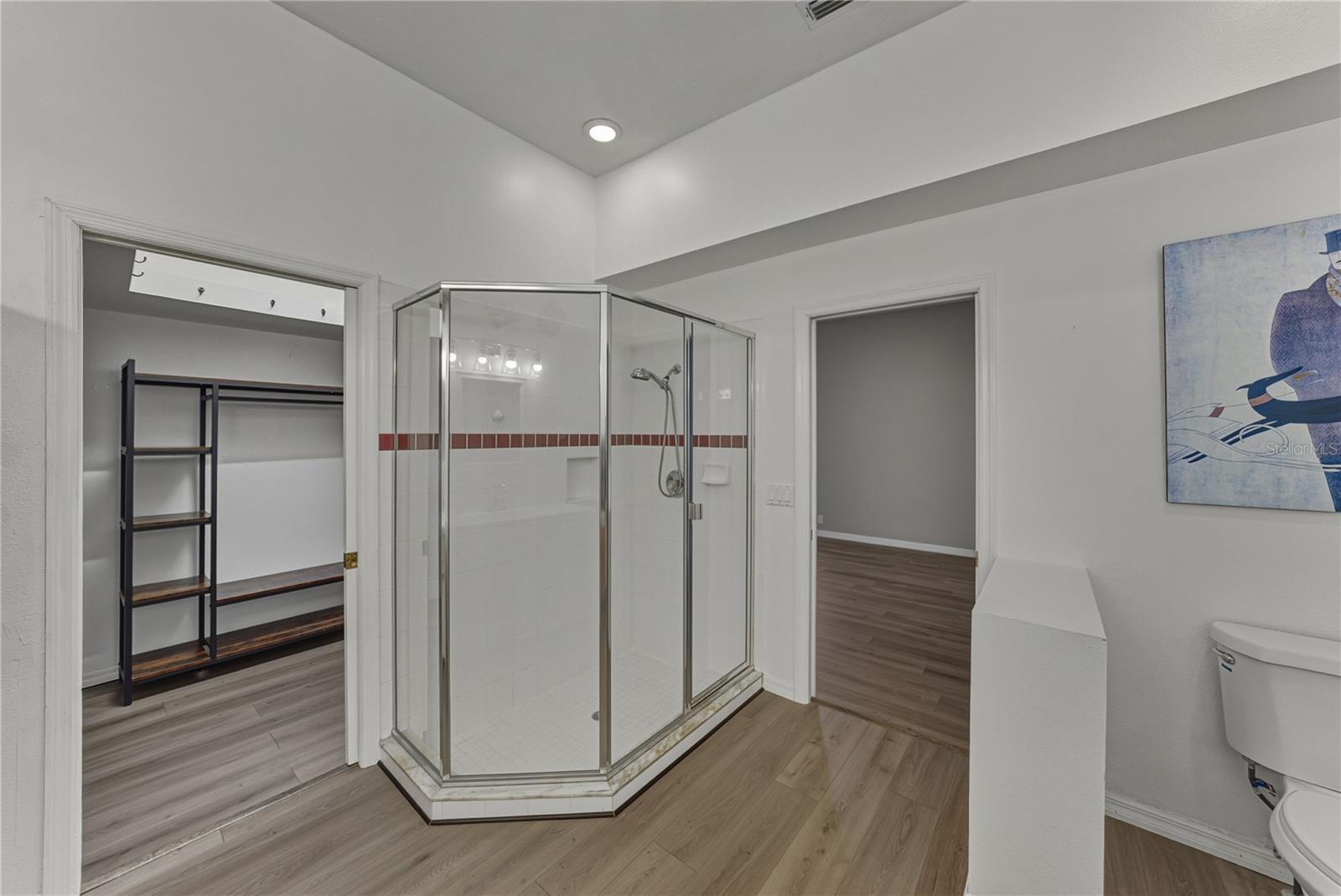 Image 30 of 64 For 4346 Breckenridge Way 5