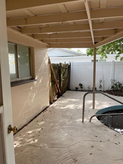 Image 8 of 13 For 6680 Date Palm Avenue S