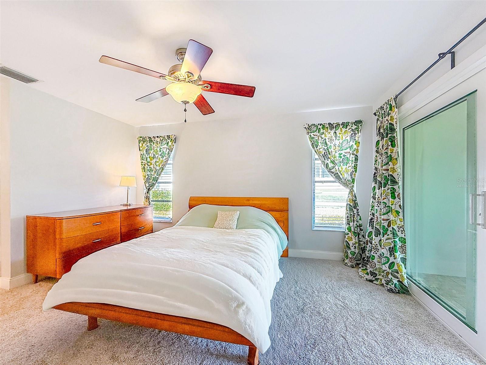 Image 25 of 50 For 1961 Canadiana Court