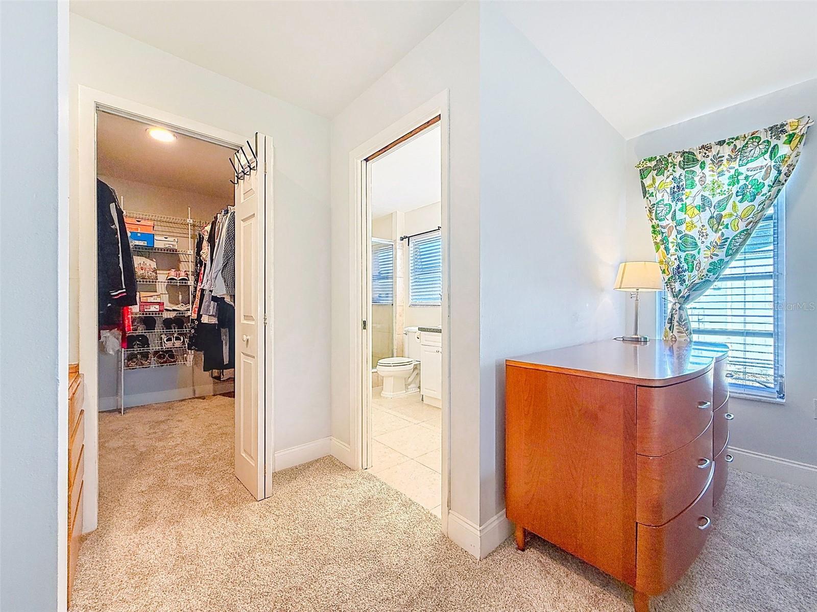 Image 29 of 50 For 1961 Canadiana Court