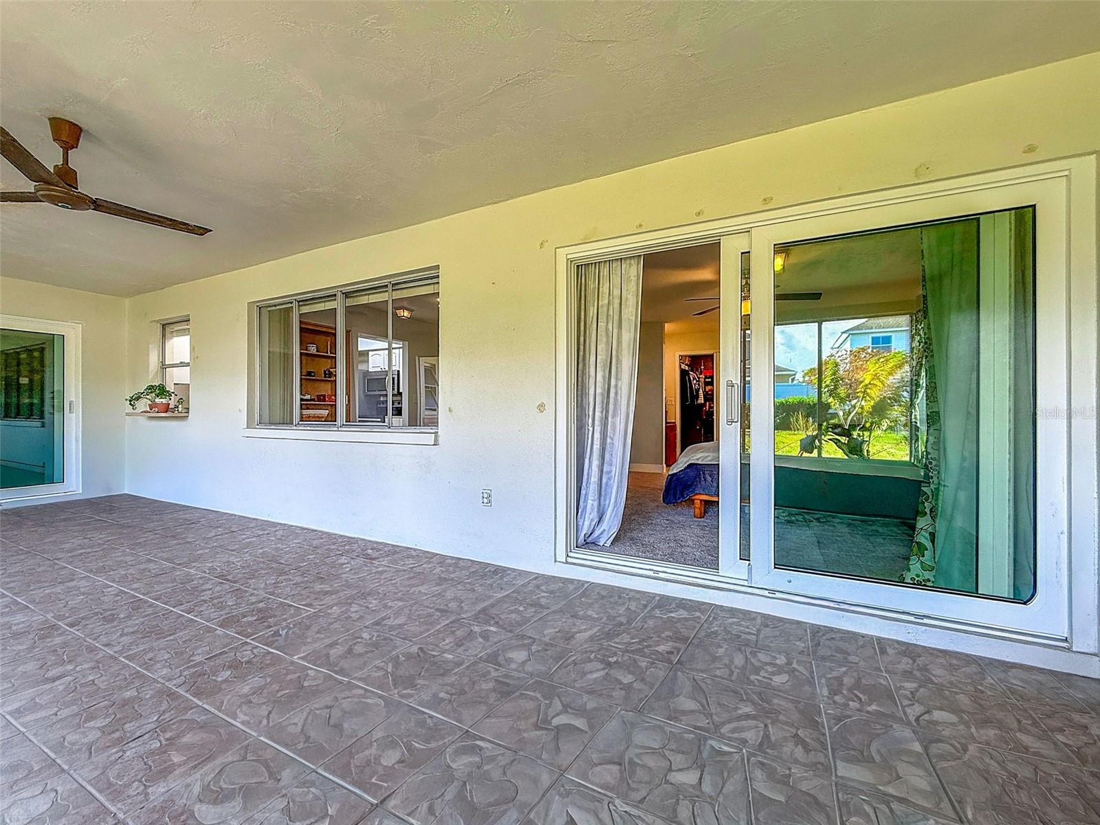 Image 36 of 50 For 1961 Canadiana Court