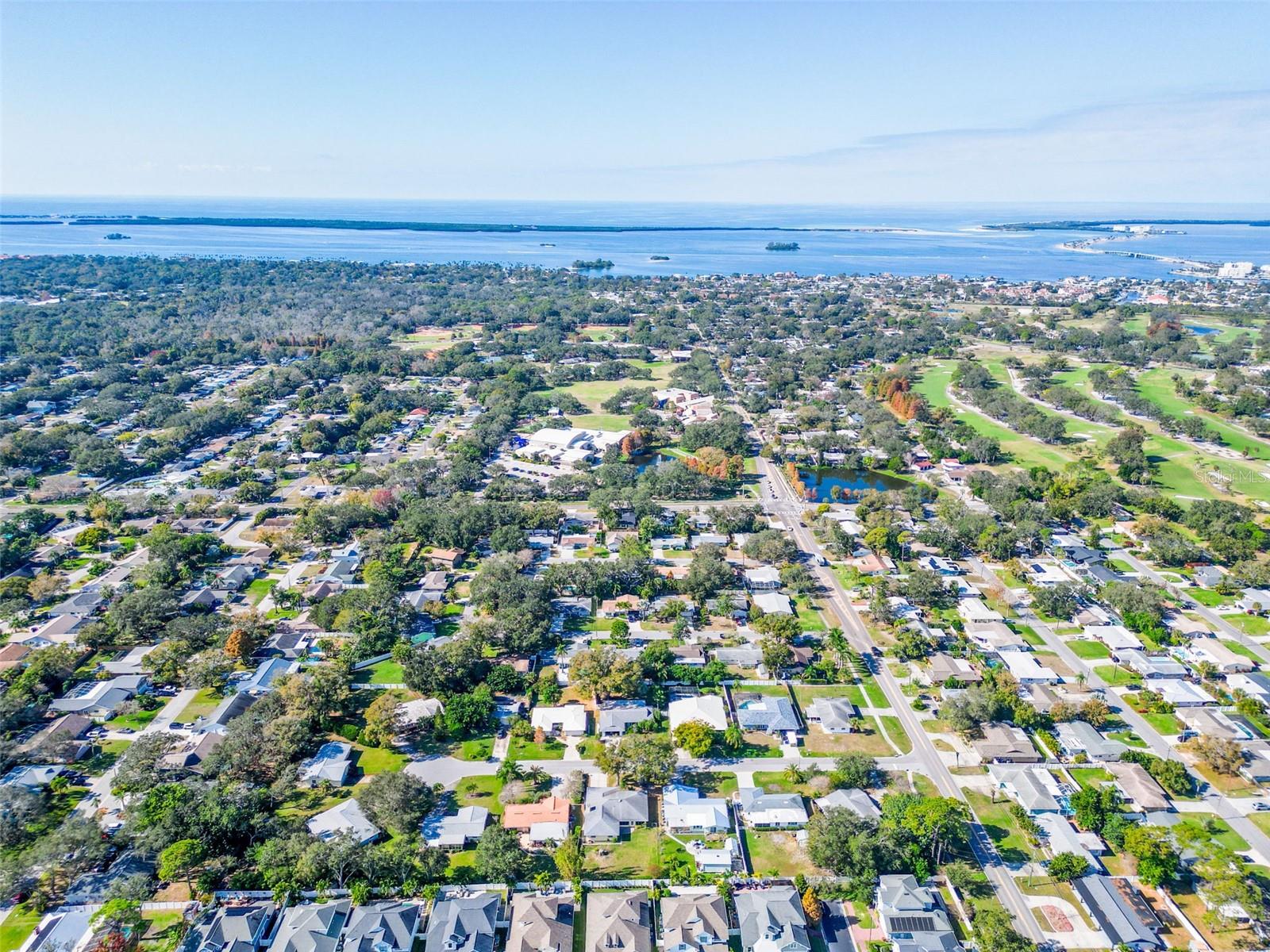 Image 48 of 50 For 1961 Canadiana Court