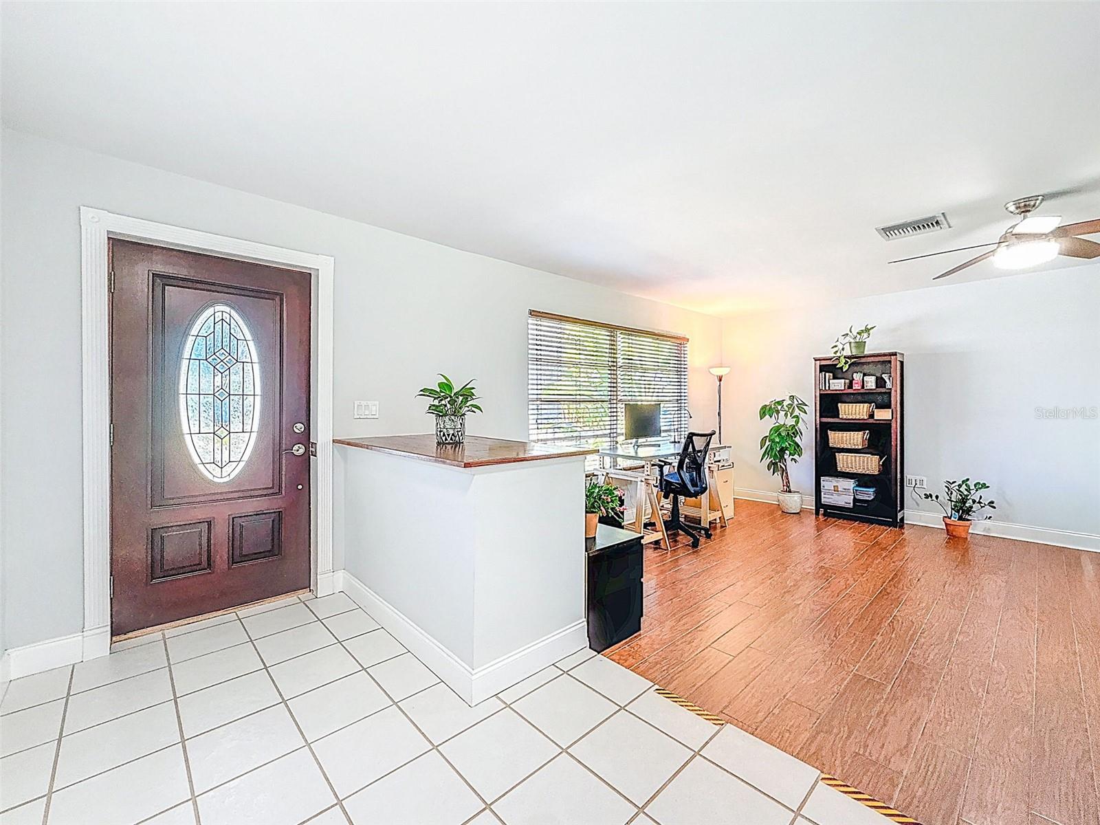 Image 6 of 50 For 1961 Canadiana Court