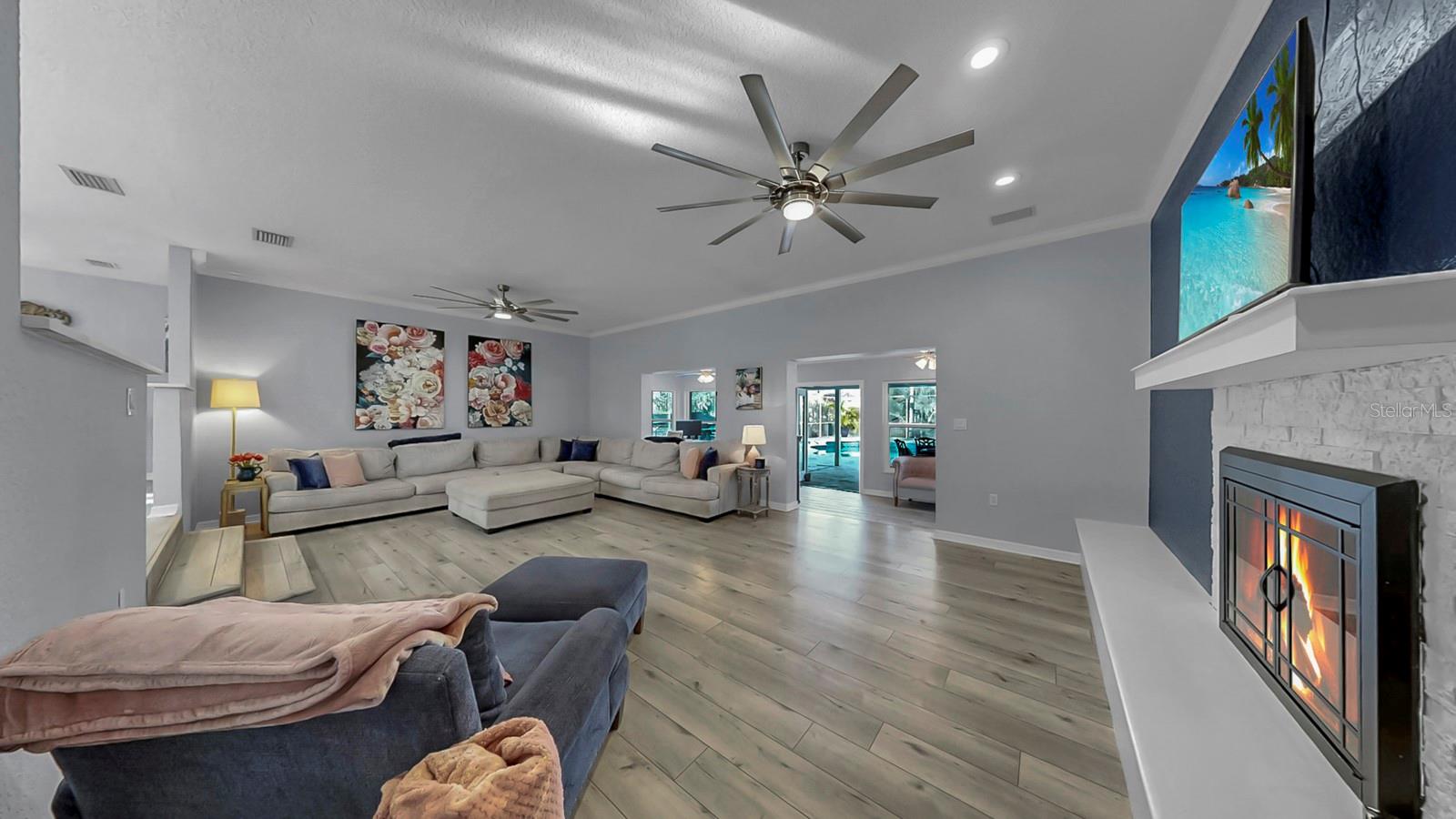 Image 27 of 96 For 11562 Monette Road