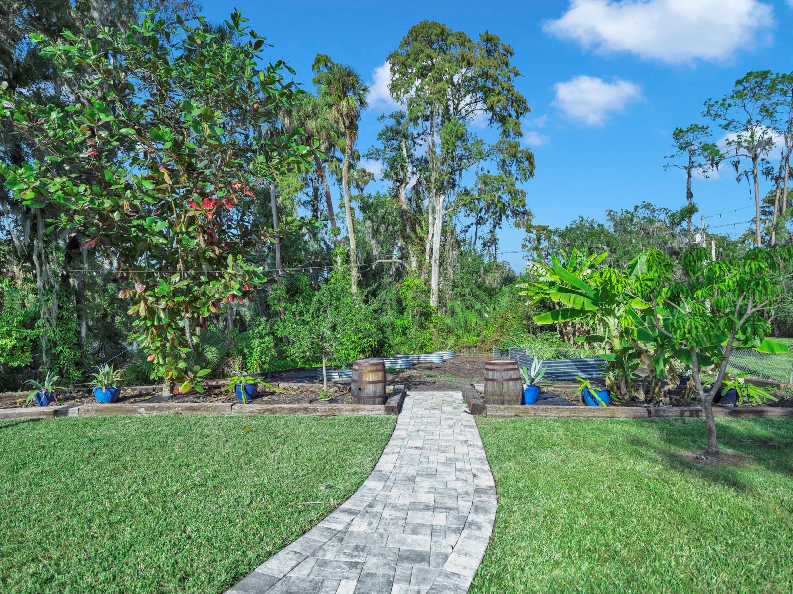 Image 84 of 96 For 11562 Monette Road