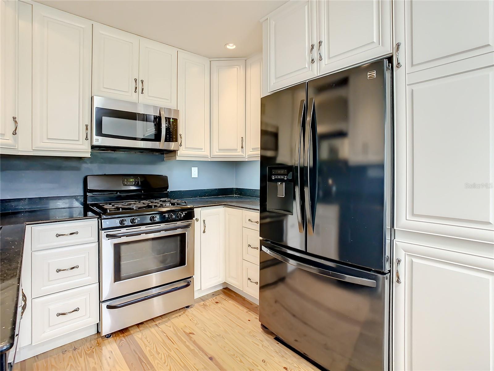 Image 10 of 40 For 5400 3rd Avenue N