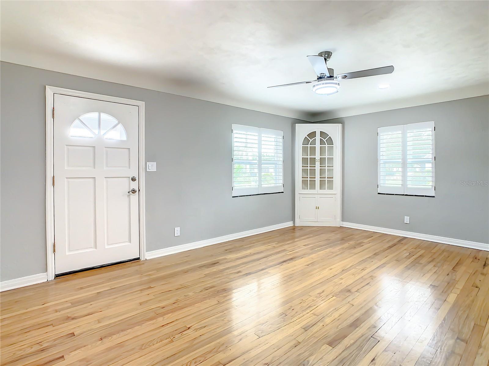 Image 3 of 40 For 5400 3rd Avenue N