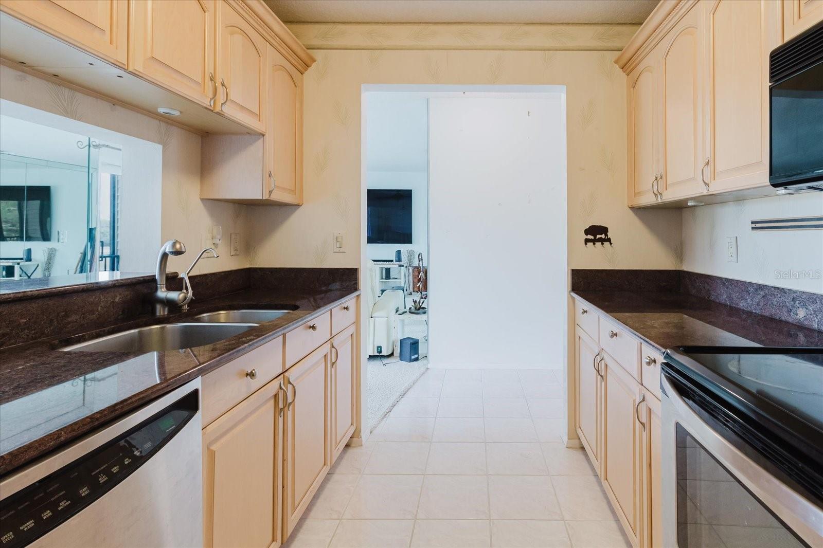 Image 25 of 87 For 428 Moorings Cove Drive 7f