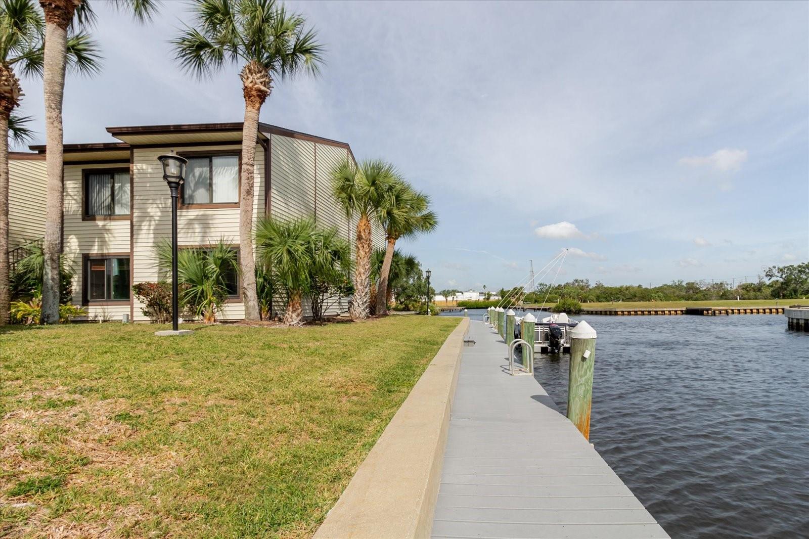 Image 59 of 87 For 428 Moorings Cove Drive 7f